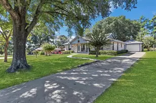 70 Post Oak Ln, Shepherd, TX 77371 - Photo 1