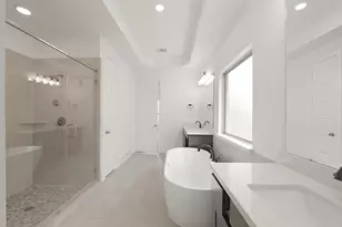 406 Nocturne Rdg Dr, Conroe, TX 77318 - Photo 29