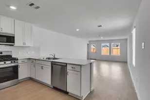 21603 Willow River Canyon, Waller, TX 77484 - Photo 3