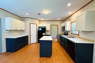 2937 Colonial Dr, Kountze, TX 77625 - Photo 7