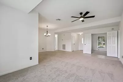 3523 Hidden Creek Drive, Sugar Land, TX 77479 - Photo 3