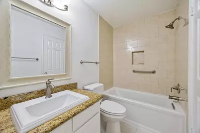 3523 Hidden Creek Drive, Sugar Land, TX 77479 - Photo 13