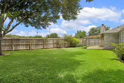 3523 Hidden Creek Drive, Sugar Land, TX 77479 - Photo 19