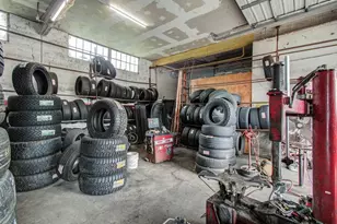 1701 Lee Dr, Baytown, TX 77520 - Photo 11