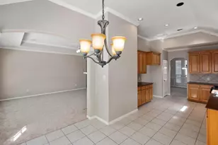 10115 Cottonwood Canyon Dr, Houston, TX 77095 - Photo 9