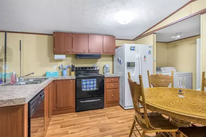 3940 Davis Road, Muldoon, TX 78949 - Photo 11