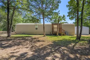 3940 Davis Rd, Muldoon, TX 78949 - Photo 7