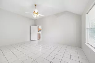 9619 E Withers Way Cir, Houston, TX 77065 - Photo 31