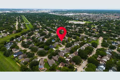 9619 E Withers Way Circle, Houston, TX 77065 - Photo 43