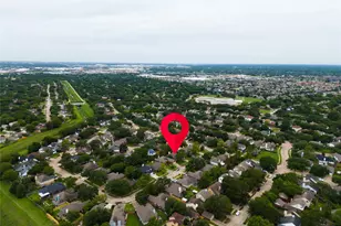 9619 E Withers Way Cir, Houston, TX 77065 - Photo 43