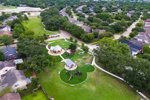 9619 E Withers Way Cir, Houston, TX 77065 - Photo 37