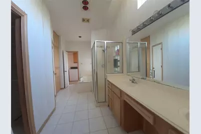 1823 Port O Call Street, Tiki Island, TX 77554 - Photo 29
