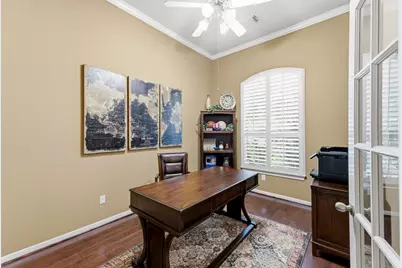 130 N Archwyck Circle, The Woodlands, TX 77382 - Photo 5