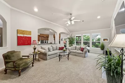 130 N Archwyck Circle, The Woodlands, TX 77382 - Photo 7