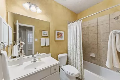 130 N Archwyck Circle, The Woodlands, TX 77382 - Photo 21