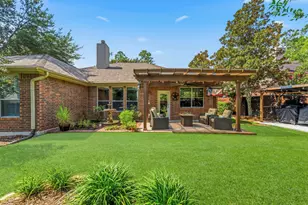 130 N Archwyck Cir, The Woodlands, TX 77382 - Photo 25