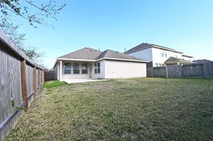 306 Marble Springs Ln, La Marque, TX 77568 - Photo 23