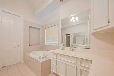 31630 Spinnaker Run, Magnolia, TX 77354 - Photo 9