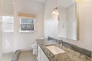 809 Woodrow St, Houston, TX 77006 - Photo 19