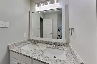 1114 Woodley Bend, Sugar Land, TX 77479 - Photo 15