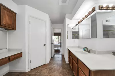 4712 Country Club View, Baytown, TX 77521 - Photo 33