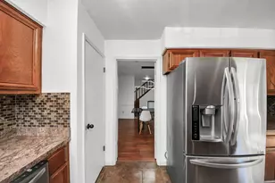 4712 Country Club View, Baytown, TX 77521 - Photo 25