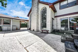 4712 Country Club View, Baytown, TX 77521 - Photo 3