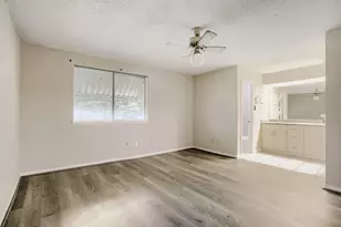 10103 Inwood Shadows St, Houston, TX 77088 - Photo 15
