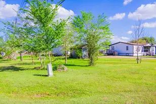 6703 Trail Loop E, Rosharon, TX 77583 - Photo 9