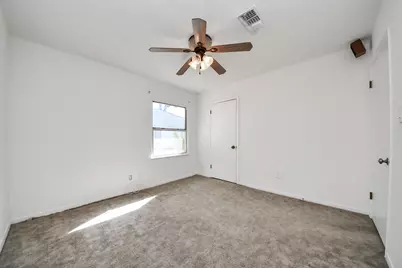 1404 Aldrich Street, Houston, TX 77055 - Photo 23