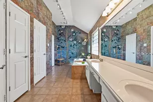 10827 Oak Bayou Ln, Houston, TX 77064 - Photo 11