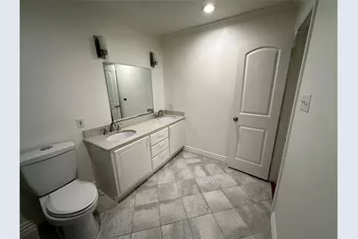 8522 Westview Drive, Houston, TX 77055 - Photo 27
