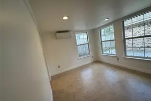 8522 Westview Dr, Houston, TX 77055 - Photo 13