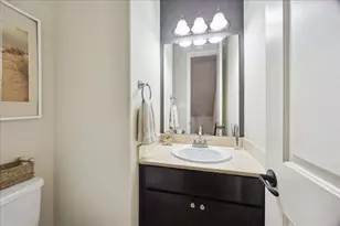 1110 W 25th St, Houston, TX 77008 - Photo 13