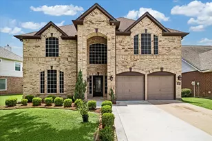 1226 Oxford Mills Ln, Sugar Land, TX 77479 - Photo 1