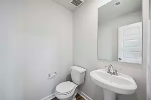 1200 Haverford Ln, Dayton, TX 77535 - Photo 11