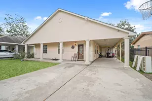 10338 Norvic St, Houston, TX 77029 - Photo 1