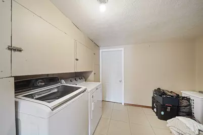 10338 Norvic Street, Houston, TX 77029 - Photo 9