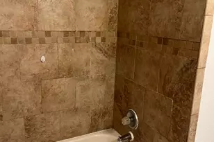5136 Mallow St, Houston, TX 77033 - Photo 5