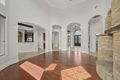 8334 Galler Road, Richmond, TX 77469 - Photo 7