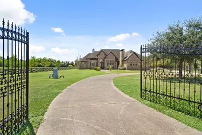 8334 Galler Road, Richmond, TX 77469 - Photo 41