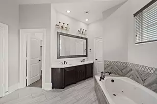 8334 Galler Rd, Richmond, TX 77469 - Photo 31