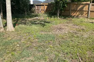 4922 Dollar Reef Dr, Bacliff, TX 77518 - Photo 13