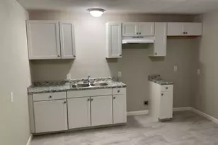 4922 Dollar Reef Dr, Bacliff, TX 77518 - Photo 5