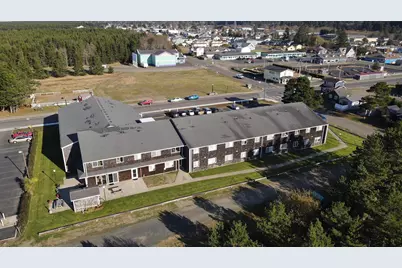 301 Sid Snyder Drive W, Long Beach, WA 98856 - Photo 3