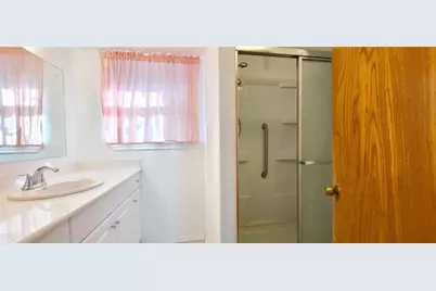 5447 Darnell Street, Houston, TX 77096 - Photo 47