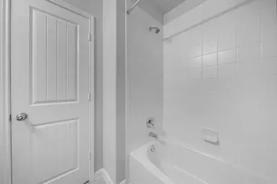 2130 Mirror Ridge Court, Texas City, TX 77568 - Photo 17