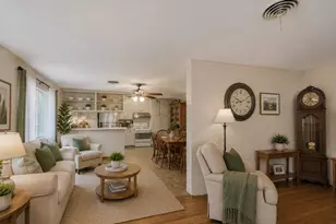 101 S Woodsway St E, Conroe, TX 77301 - Photo 9