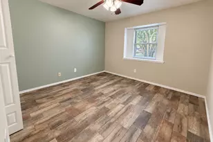 21311 Greenham Dr, Spring, TX 77388 - Photo 11
