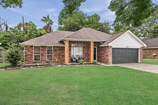 7250 Hidden Valley Dr, Beaumont, TX 77708 - Photo 3